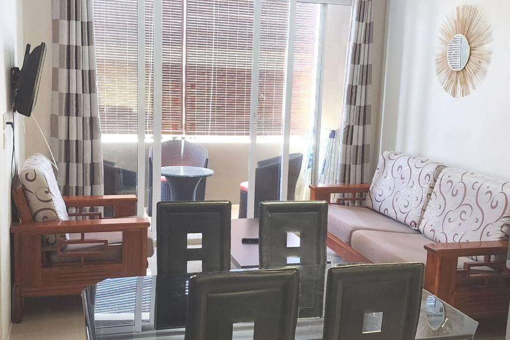Number 8, 2Nd Floor, Pebble Bay Apartments Grand-Baie Dış mekan fotoğraf